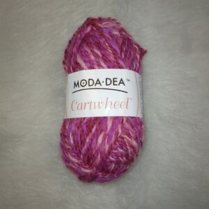 YARN Moda Dea Cartwheel 100% Wool Color: Raspberries, 1.76 Ounces